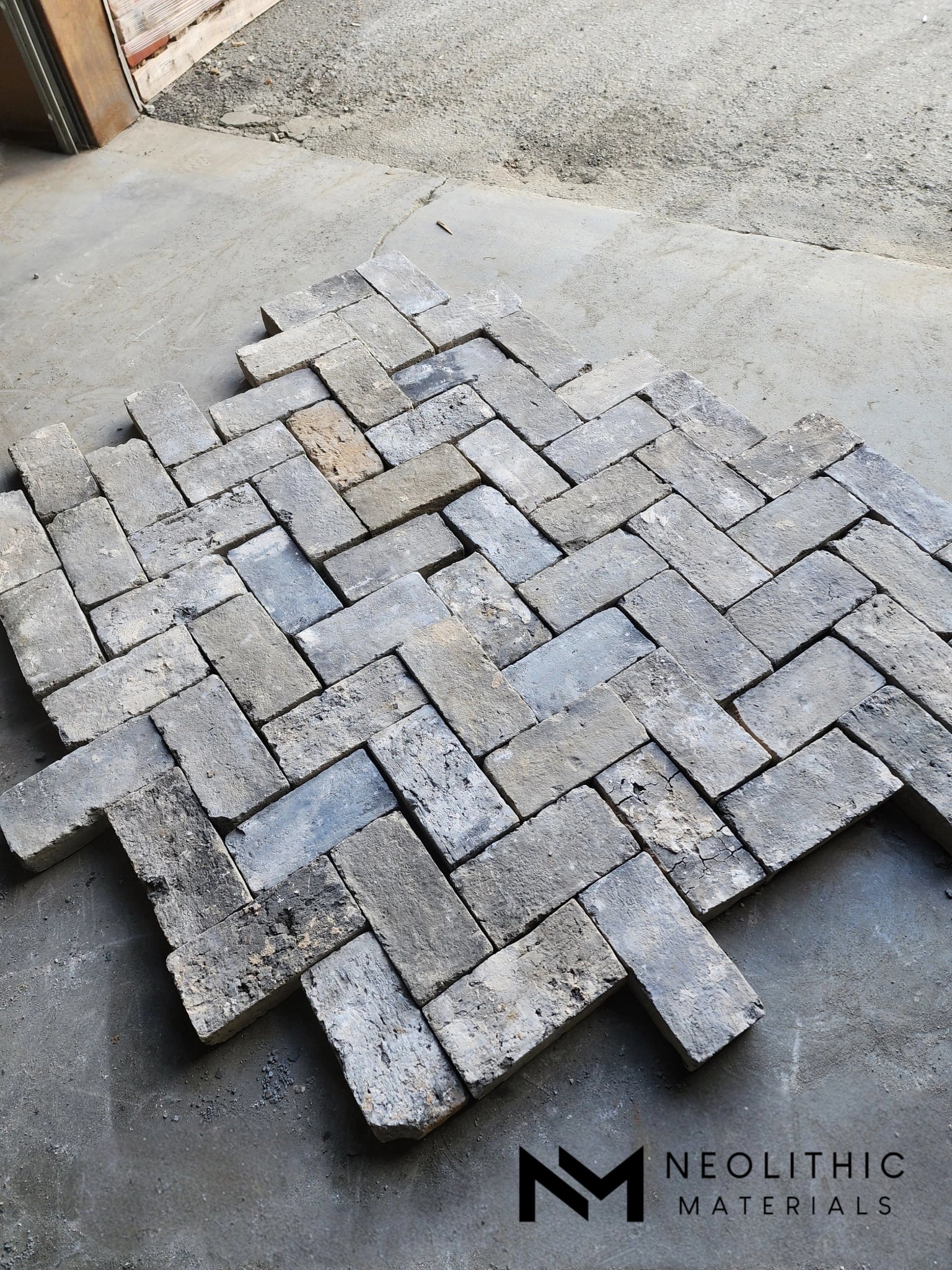 Antique Imperial Grey Bricks - Image 11