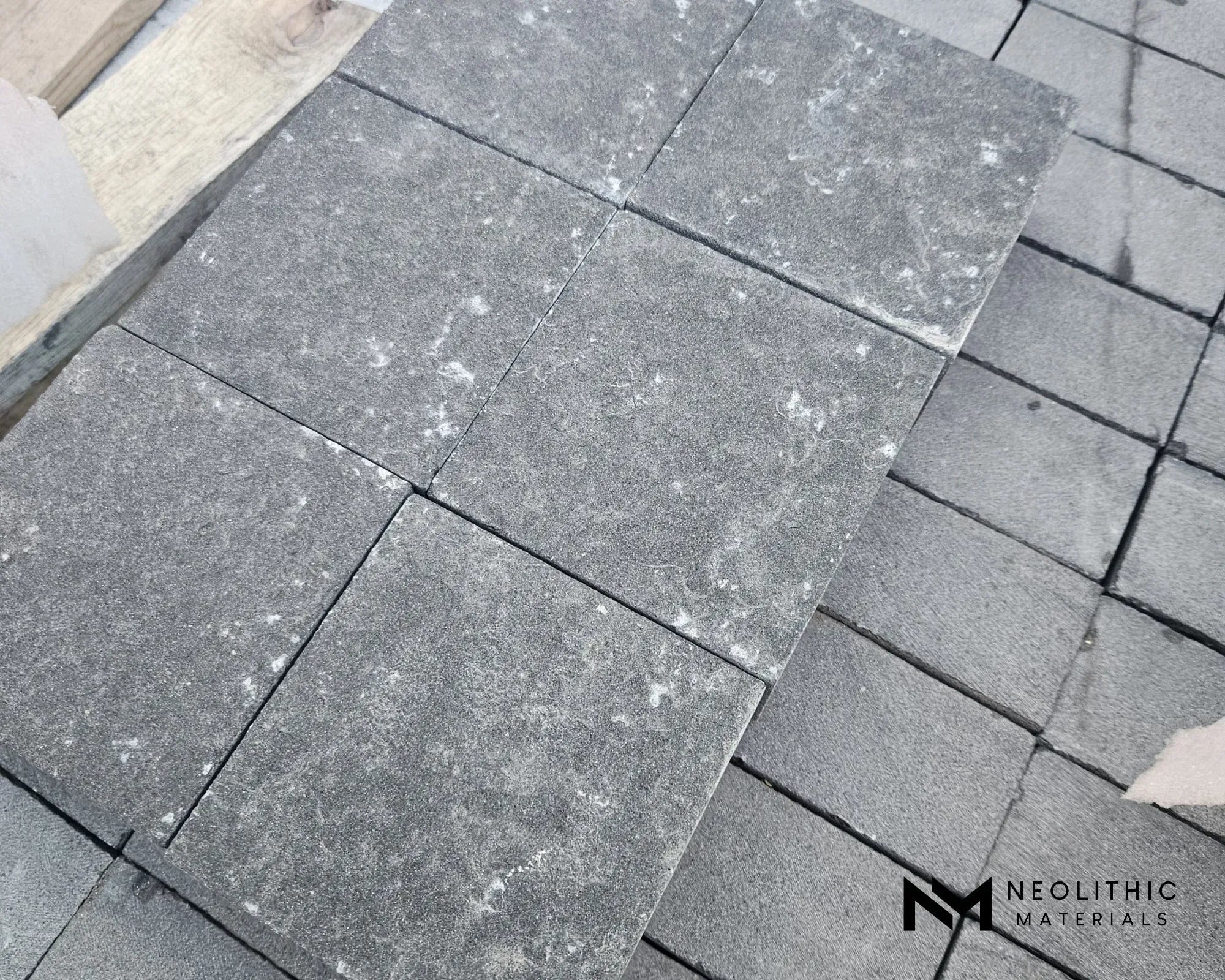 Basalt Cobbles (V) Flamed and Brushed - Image 2