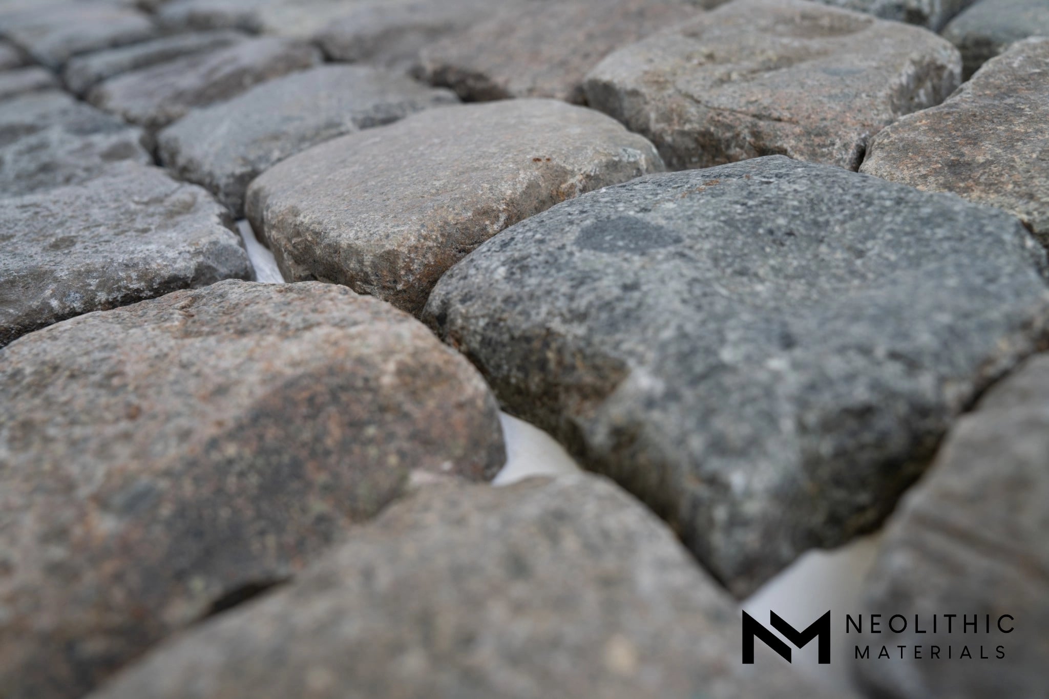 Belgian Reclaimed Porphyry Cobblestone  - Image 10