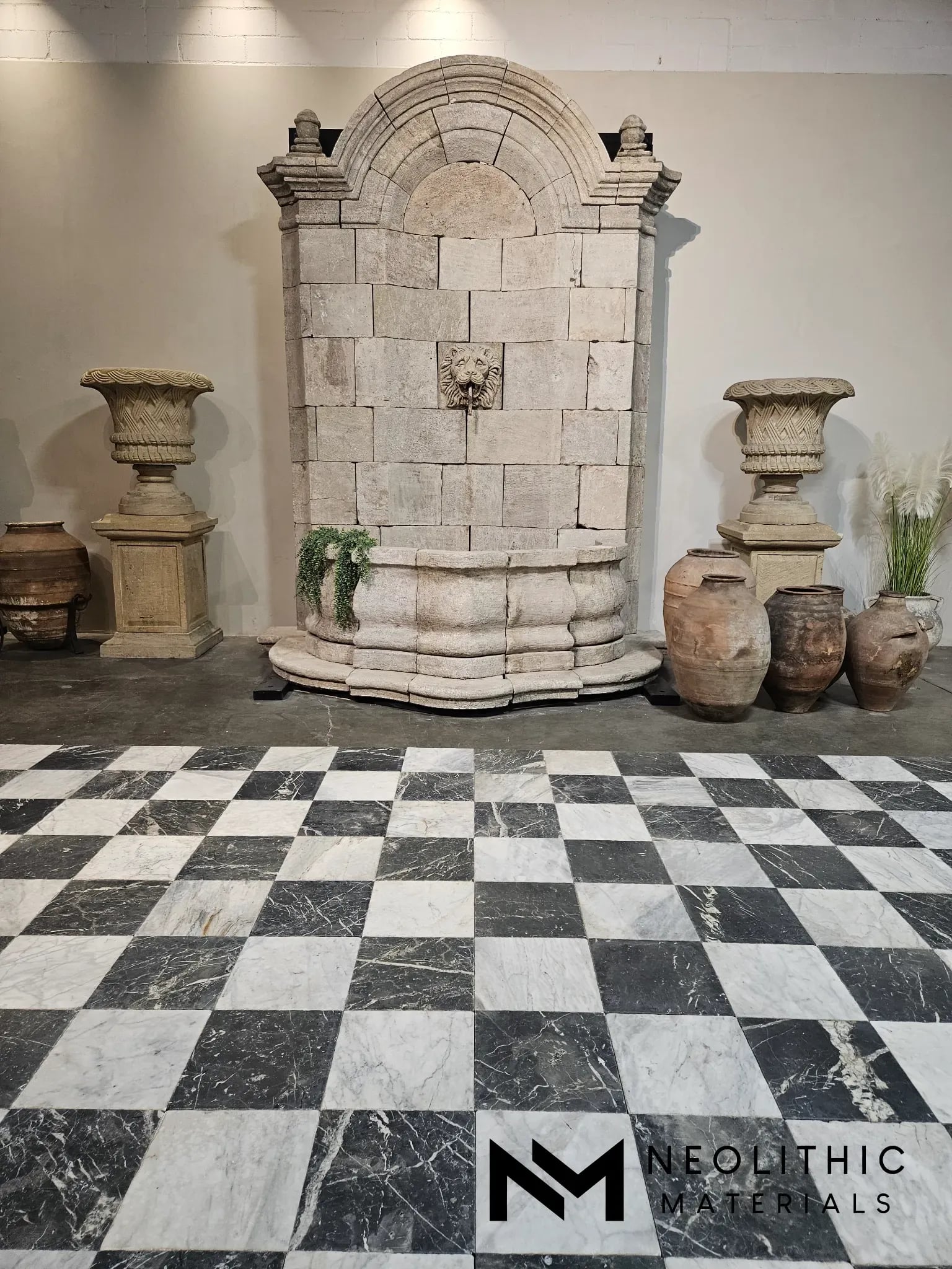 Checkerboard Antiqued Carrara Neo Marquina - Image 1