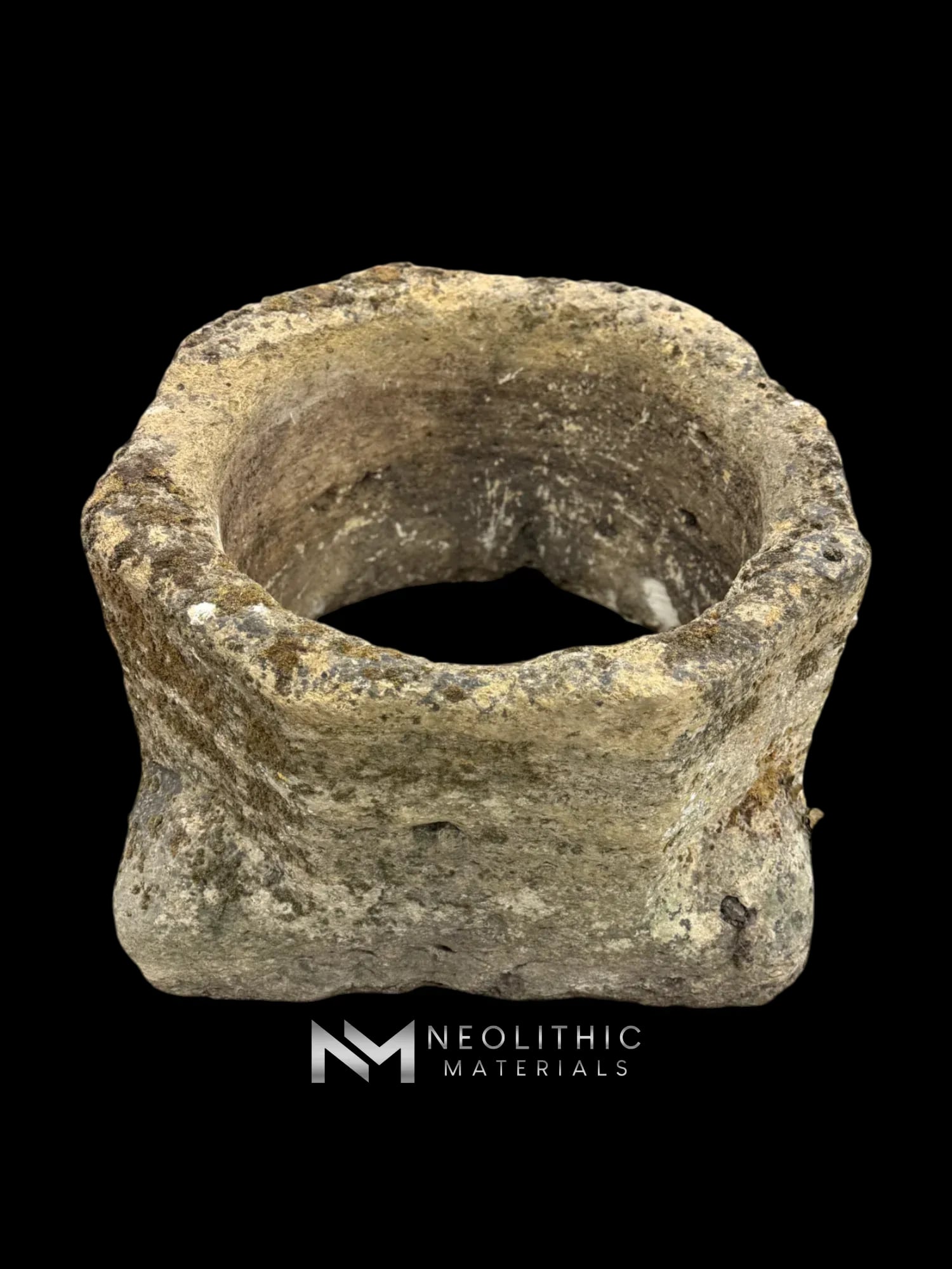 French Antique 18th Century Wellhead - Image 2