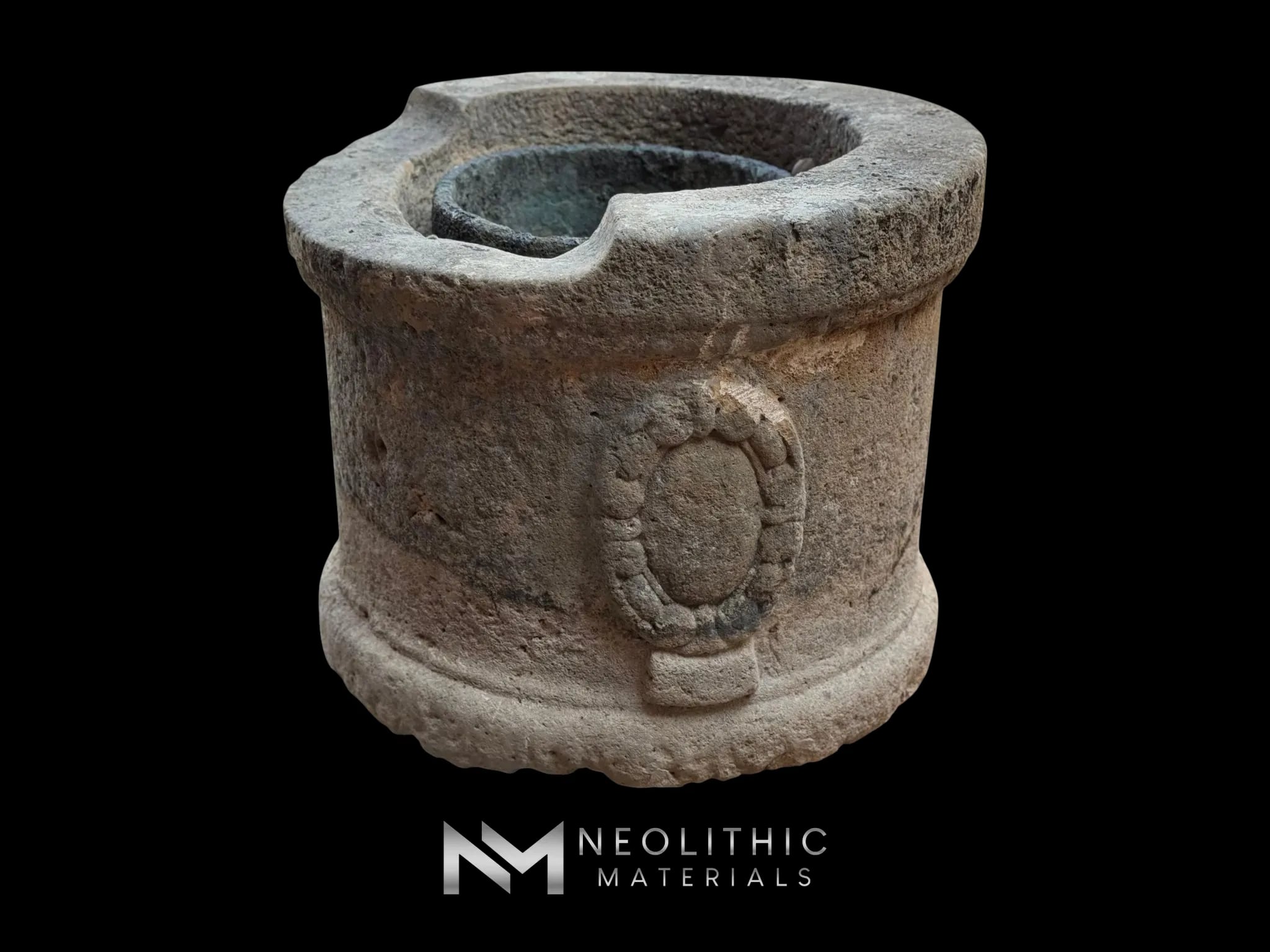French Antique 18th Century Limestone Well - Image 3