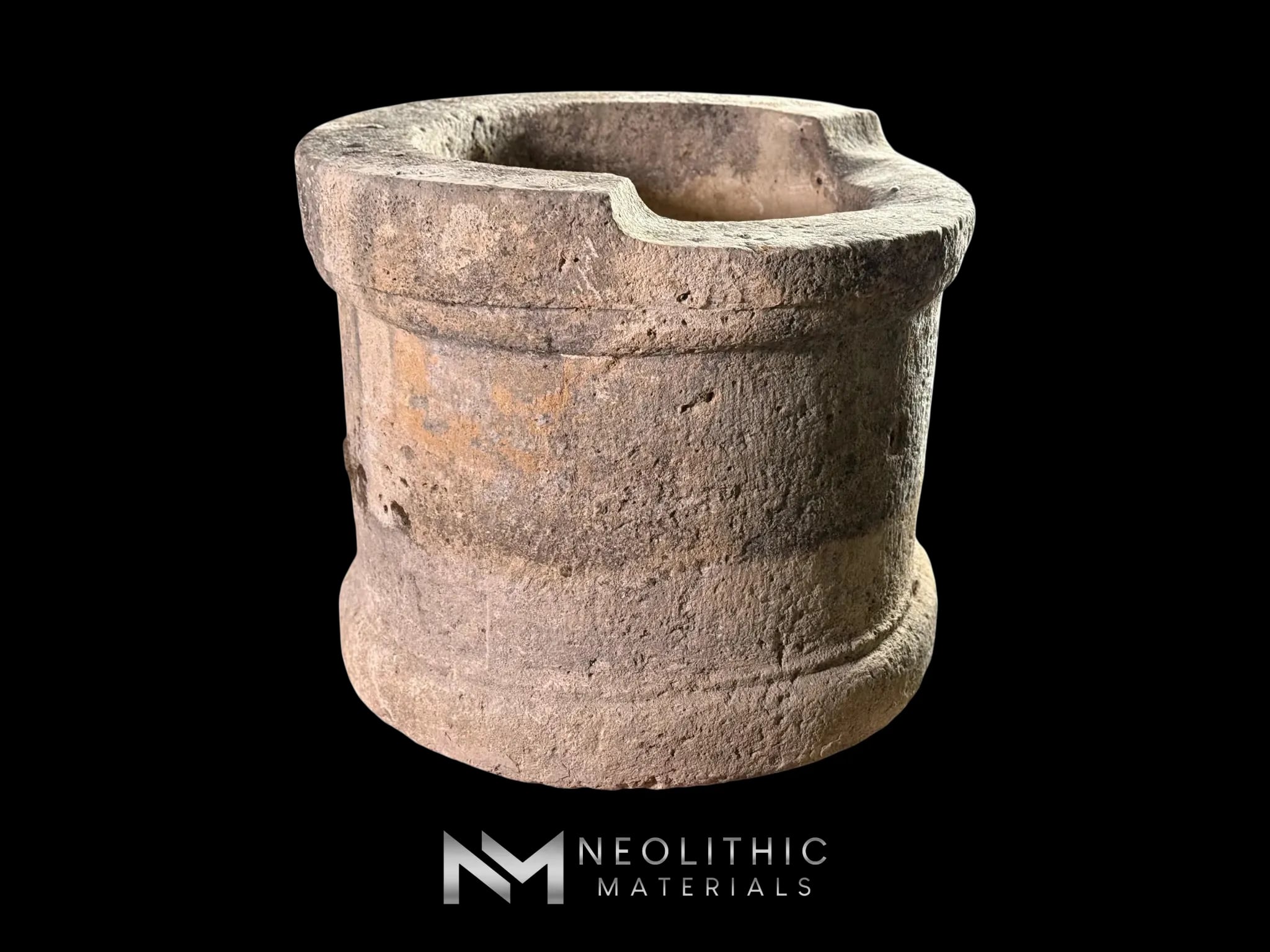 French Antique 18th Century Limestone Well - Image 5