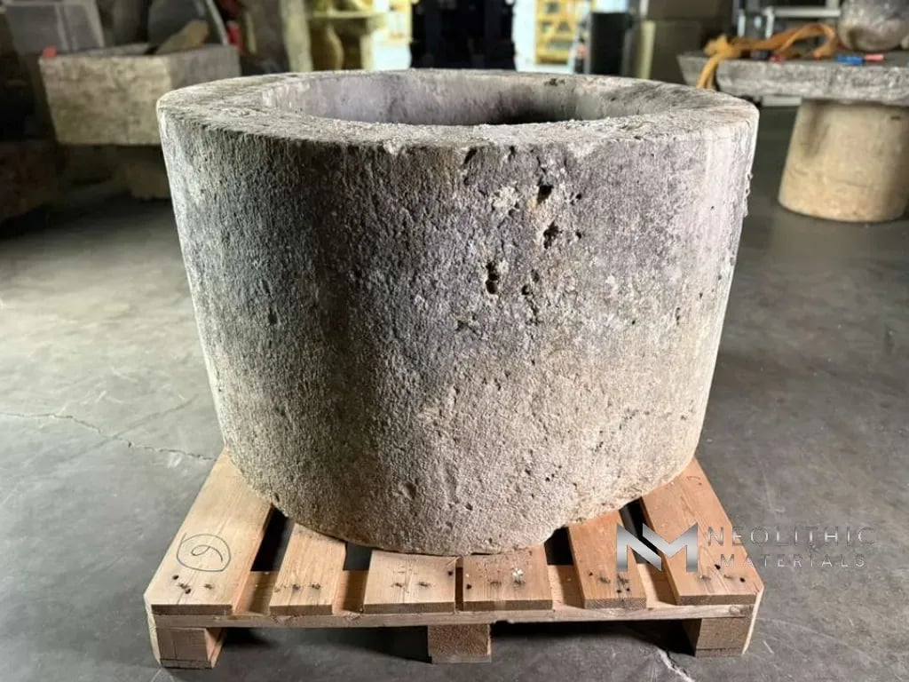 French Antique 19th Century Limestone Wellhead - Image 2