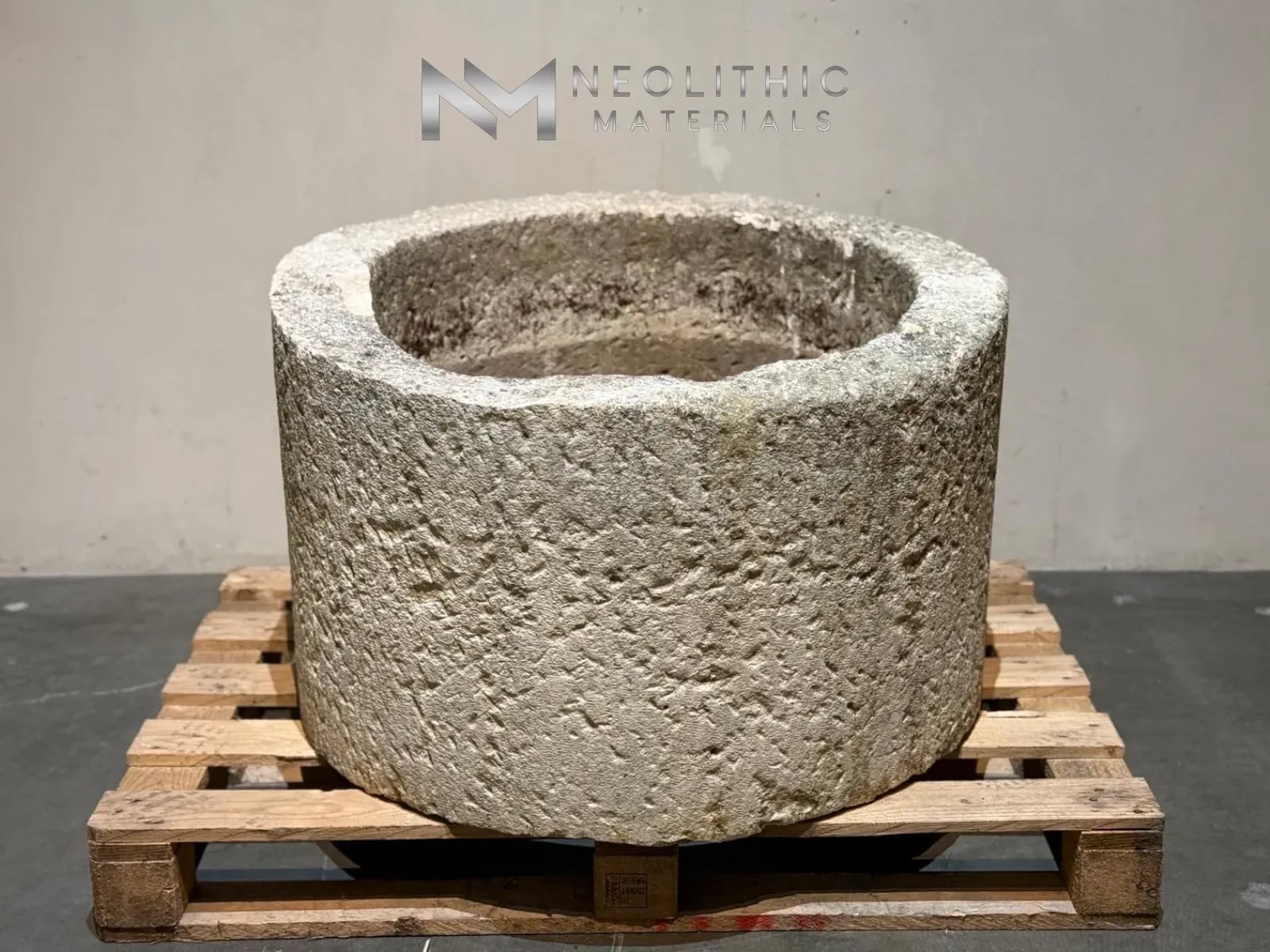 French Antique 19th Century Limestone Well - Image 1