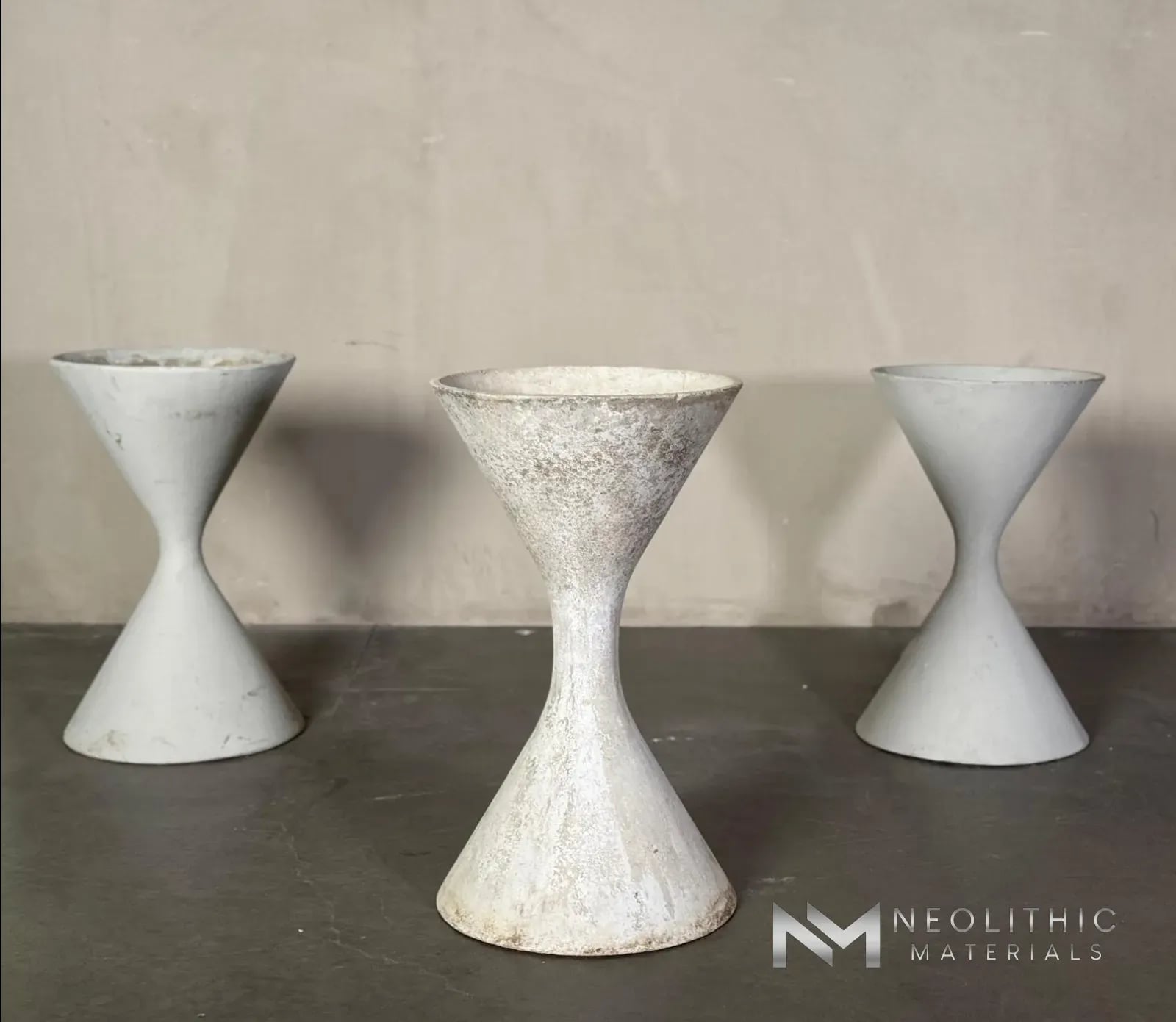 Swiss Willy Guhl Hourglass Diablo Planters - Image 1