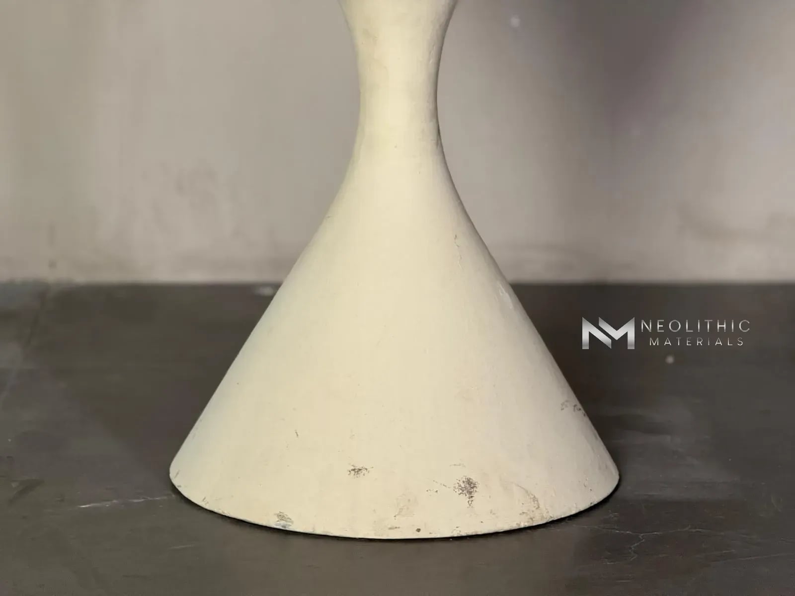 Swiss Willy Guhl Hourglass Diablo Planters - Image 6