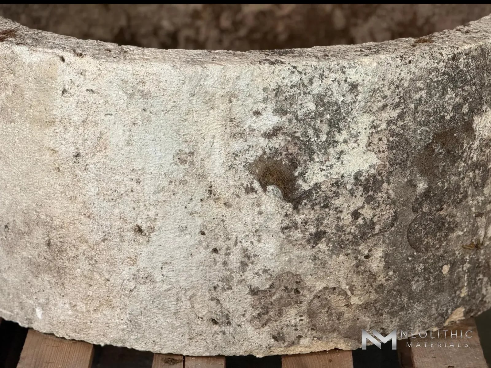 French Antique Limestone Wellhead - Image 7