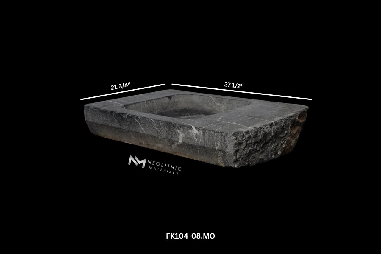 French Antique 18th Century Limestone Sink - Image 2
