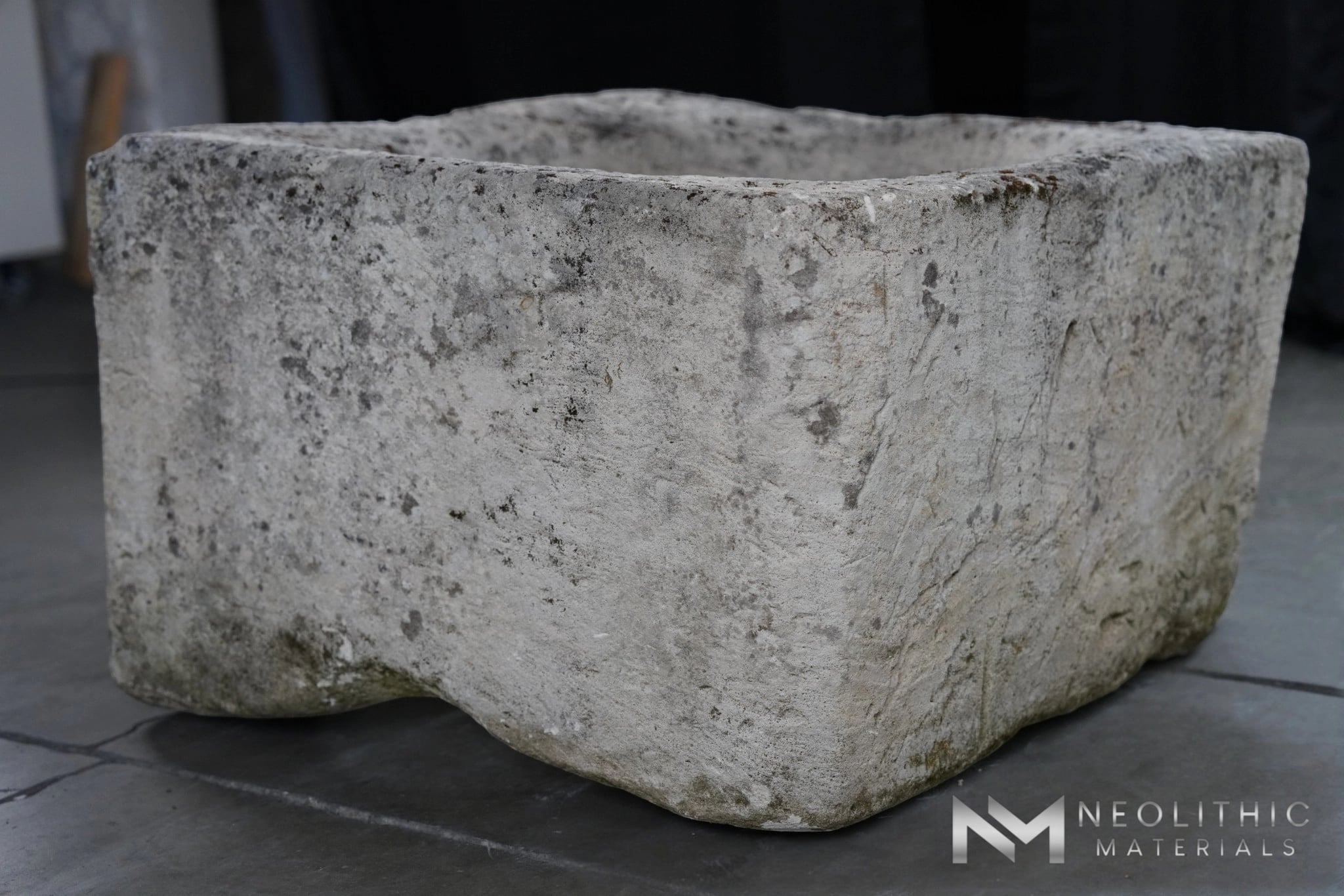 French Antique 19th Century Limestone Well - Image 5