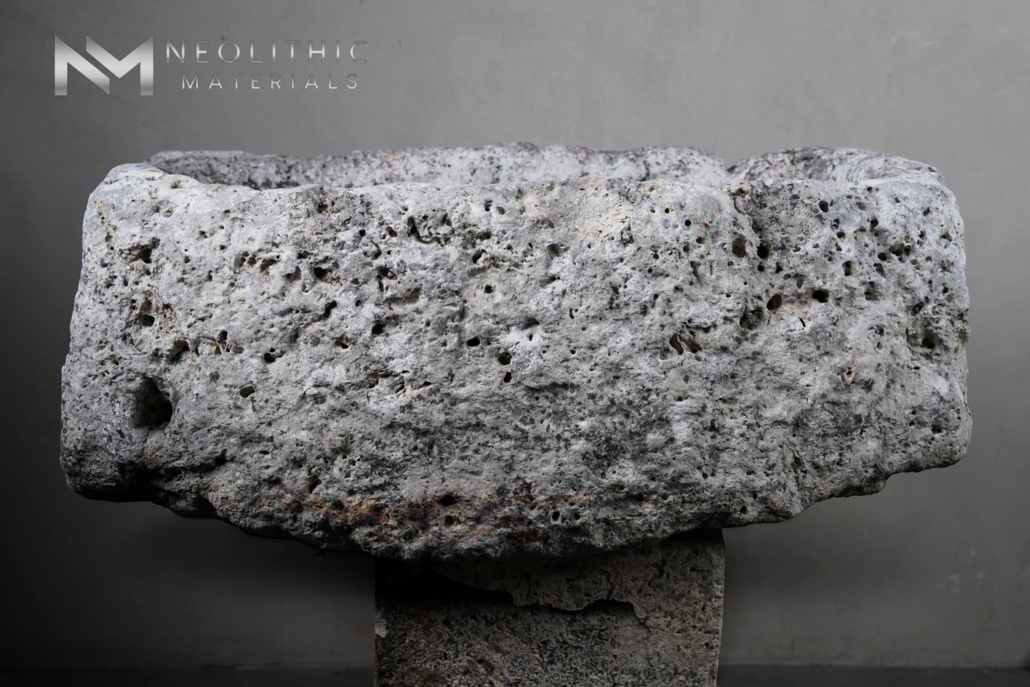 French Antique 19th Century Limestone Trough - Image 3