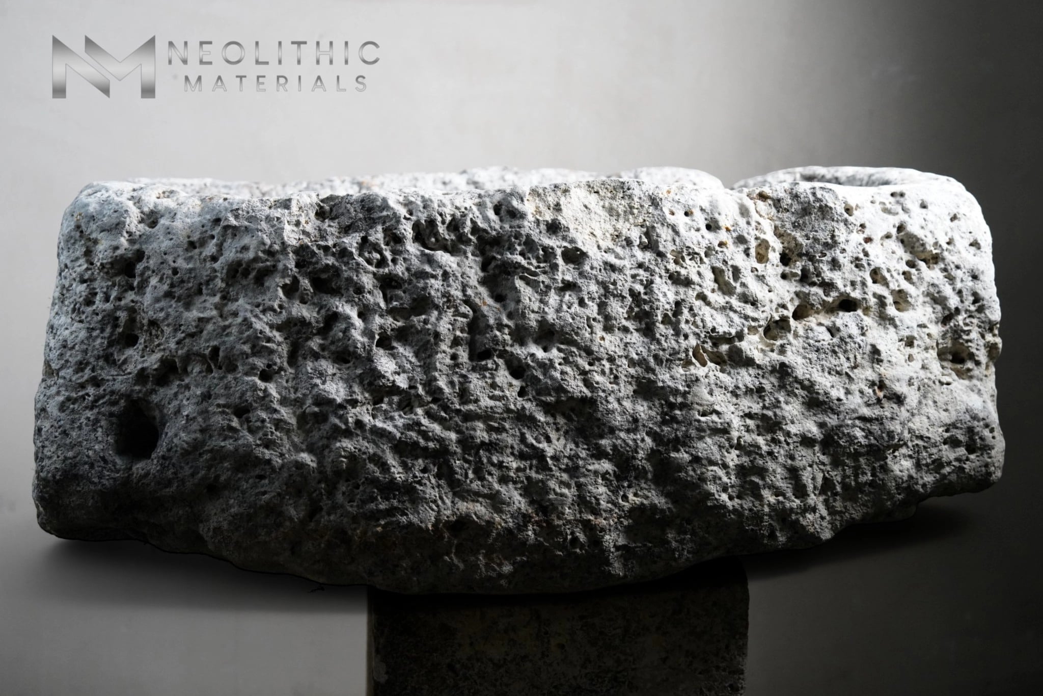 French Antique 19th Century Limestone Trough - Image 4