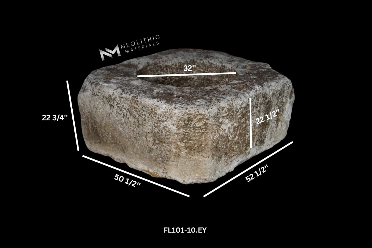 French Antique 19th Century Limestone Wellhead - Image 2