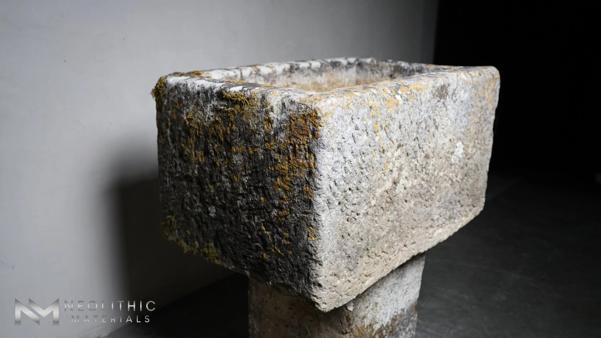French Antique 19th Century Limestone Trough - Image 4