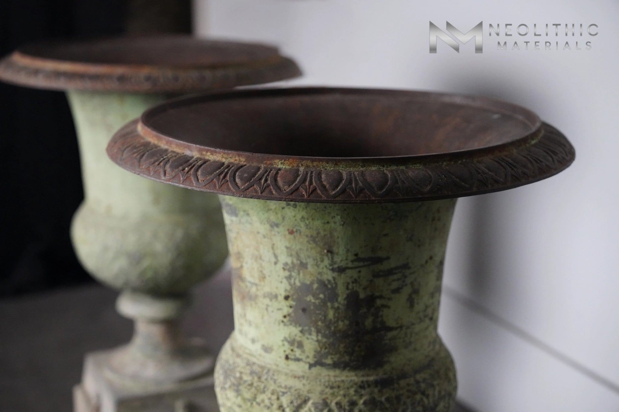 French Antique 18th Century Iron Vase with Marble Base - Image 4