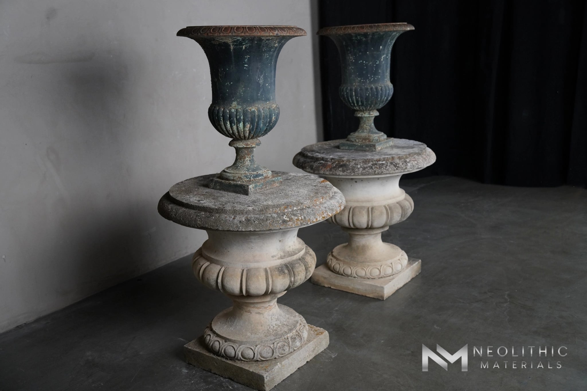 French Antique Iron Vase with Green  Patina - Image 4