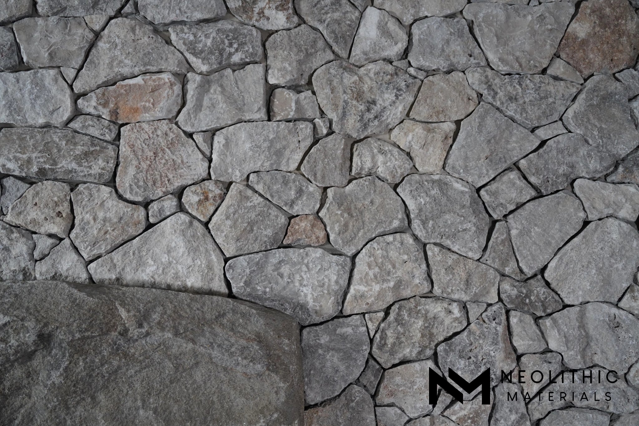 Platinum Travertine - Image 9
