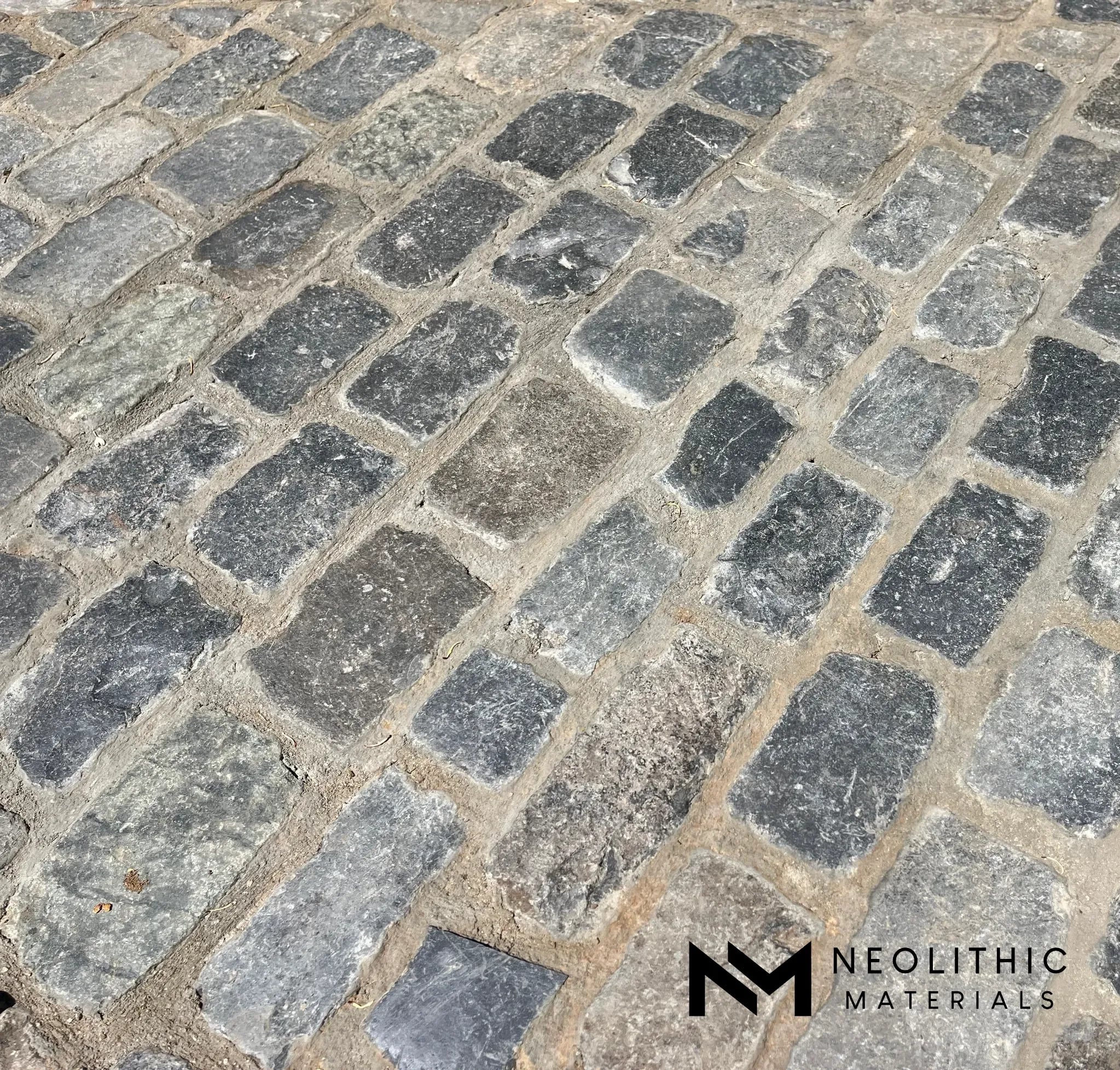 Reclaimed German Basalt Cobblestone - Image 4