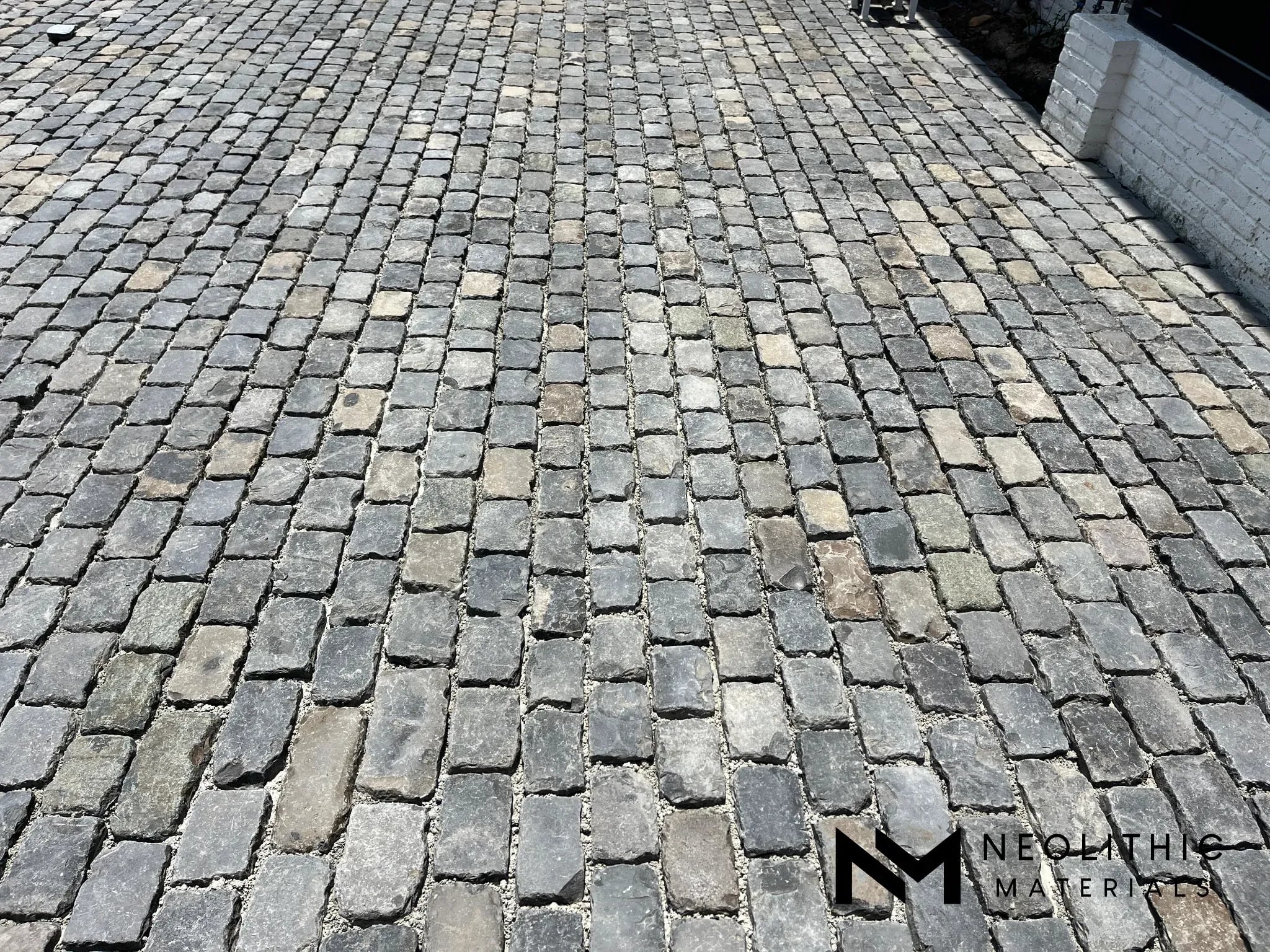 Reclaimed German Basalt Cobblestone - Image 6