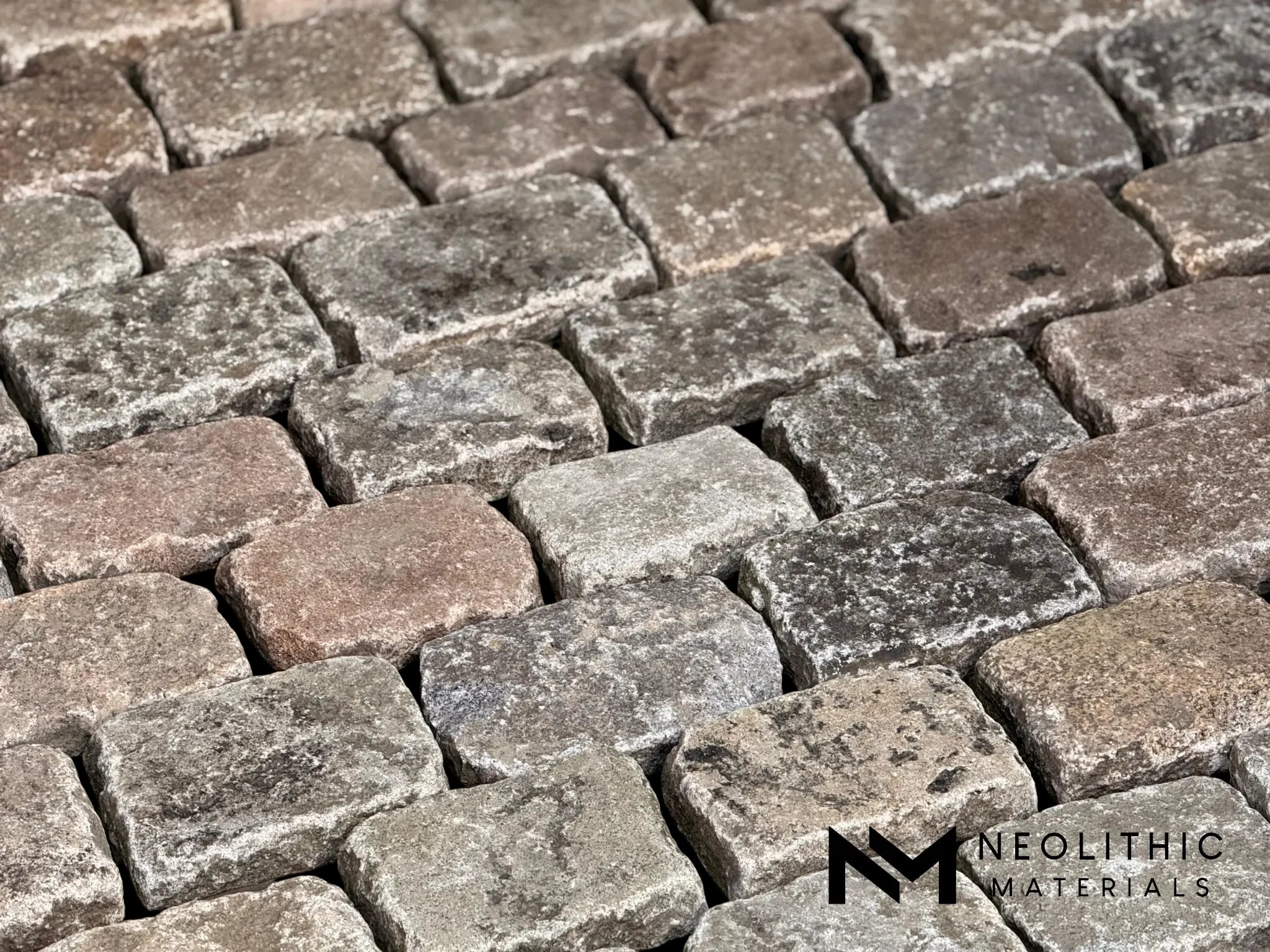 Swedish Granite Cobbles - Image 1