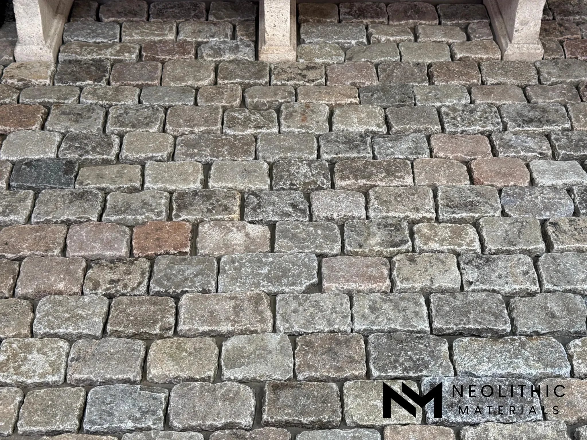 Swedish Granite Cobbles - Image 3