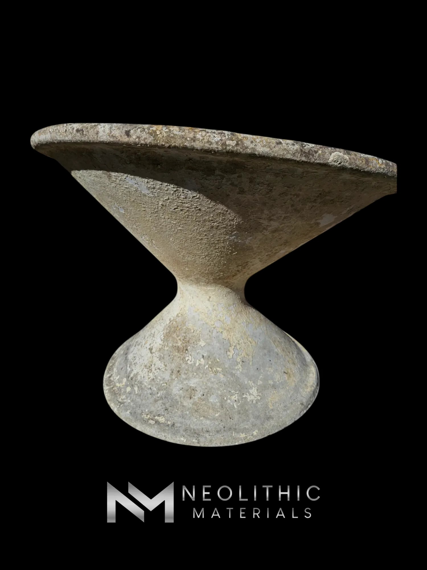 Willy Guhl Tilted Planter - Image 3
