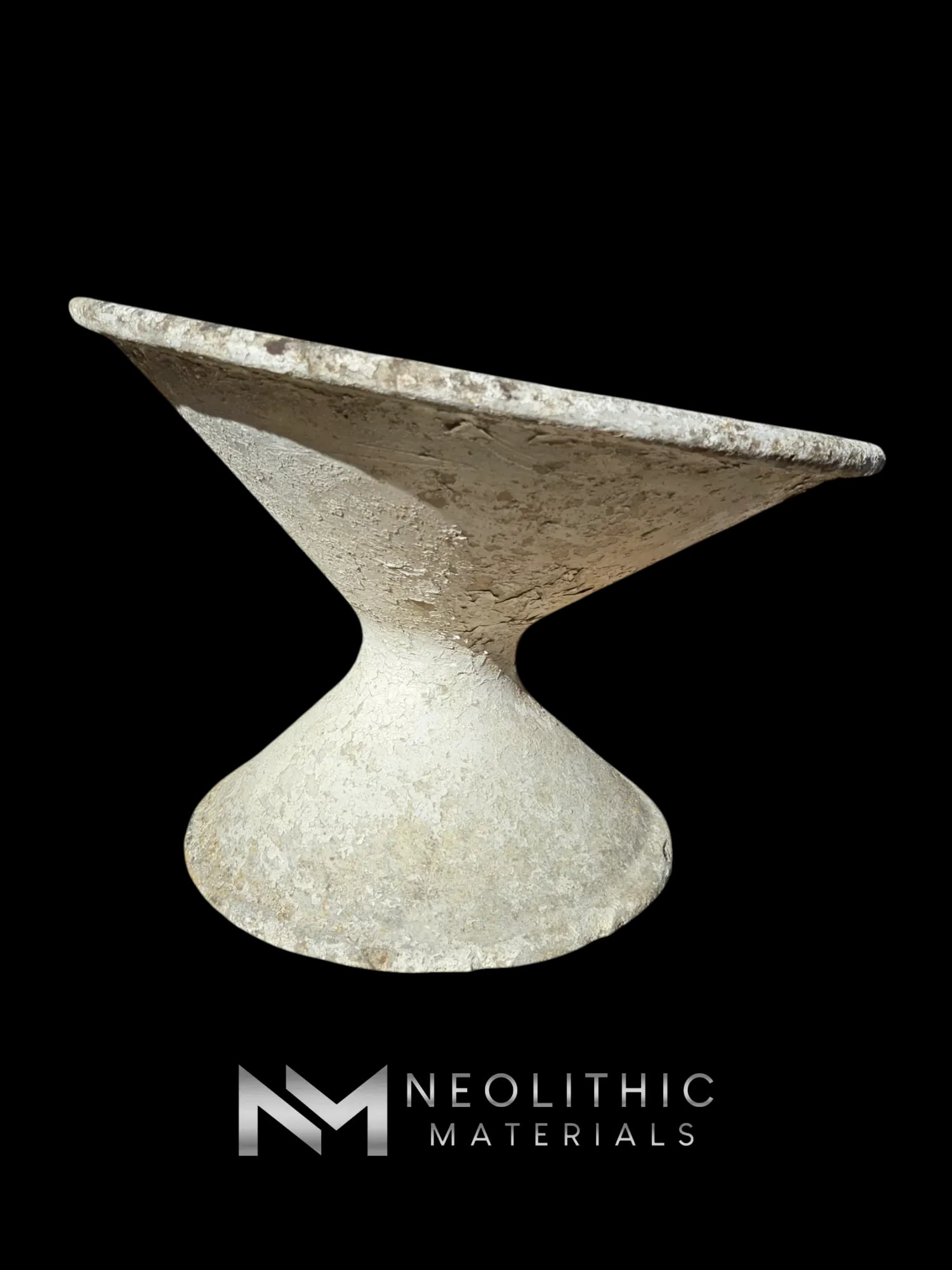 Willy Guhl Tilted Planter - Image 3