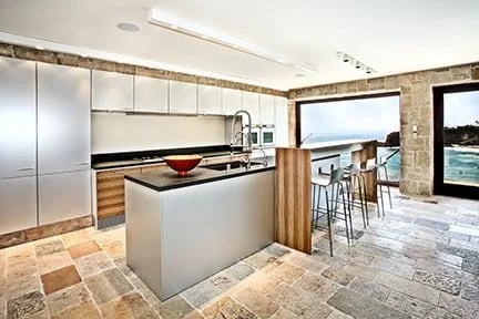3 Arch Bay