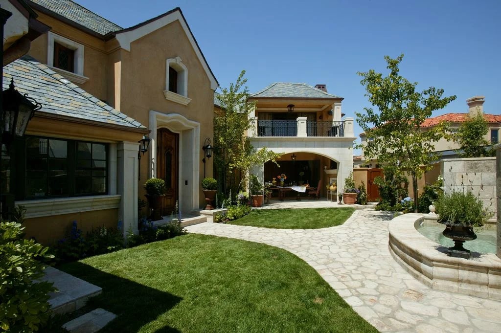 Expert Stone Installation - Newport Beach