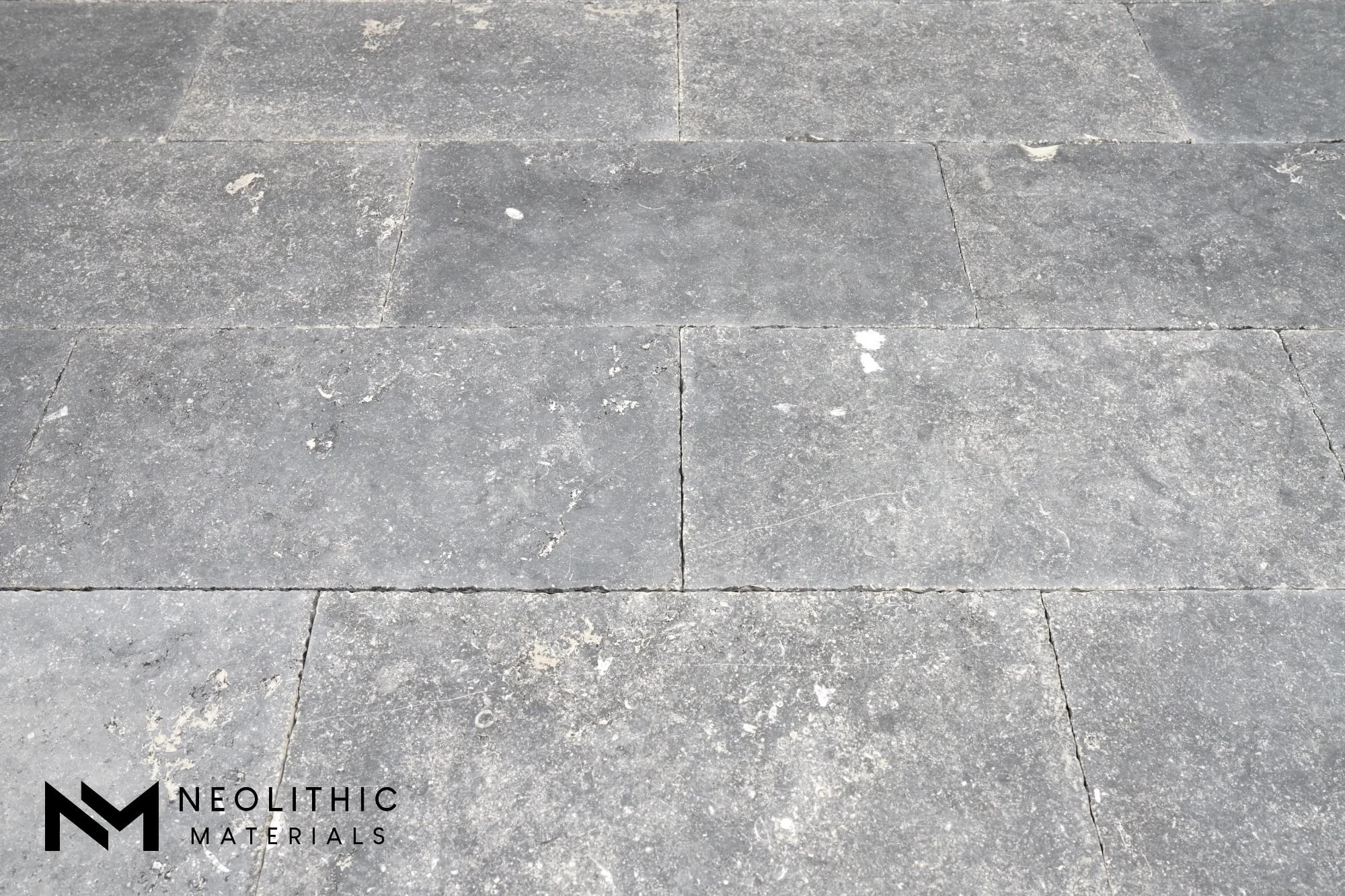 Aged Belgian Petit Granite thumbnail 4