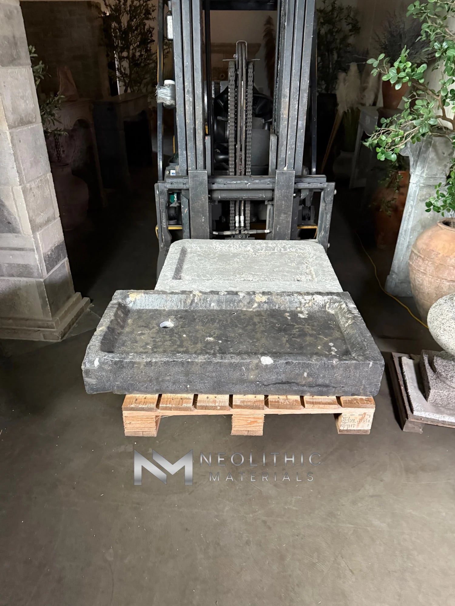 Antique Belgian Bluestone Sink thumbnail 8